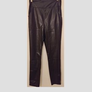 Black lether imitation pants
